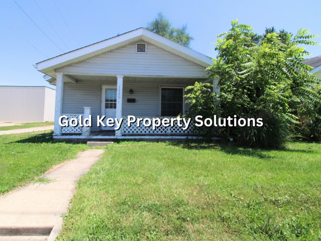 Photo - Attractive 2 BR 1 BA House with Carport and Nearby Restaurants (SECTION 8 APPROVED)