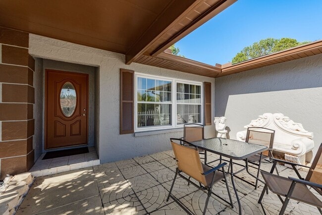 Photo - 4/2 Tampa Home