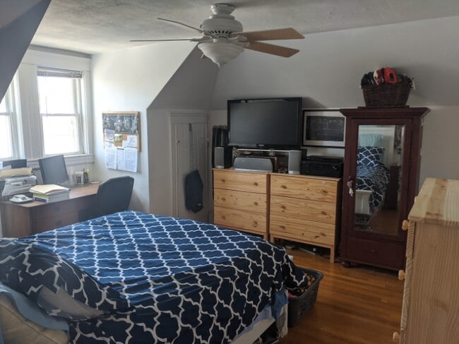 Photo - 7 Charnwood Rd
