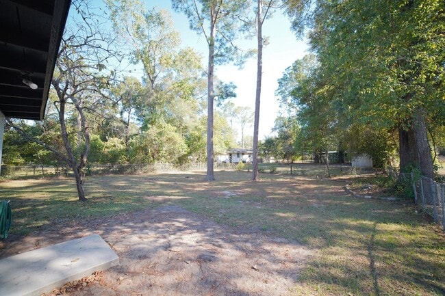 Photo - 231 Gaile Ave