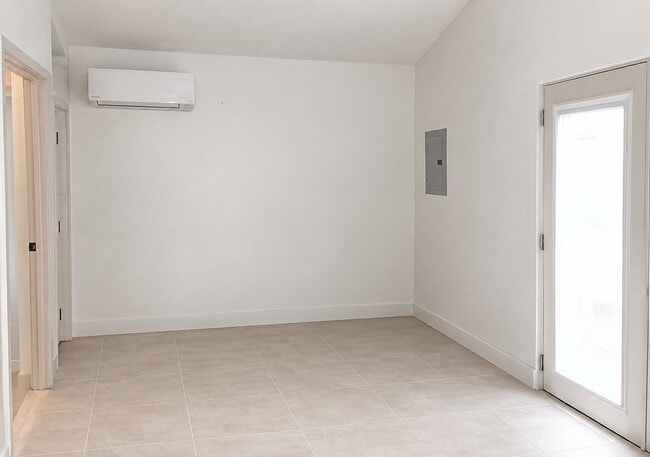 3650 W 111th Pl