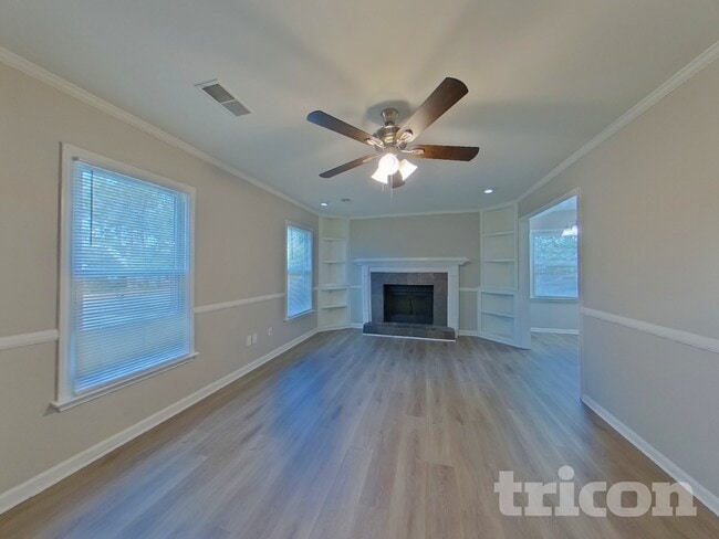 Photo - 308 Kenton Dr