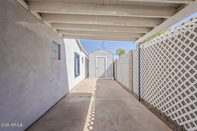 Photo - 1422 E Windsor Ave