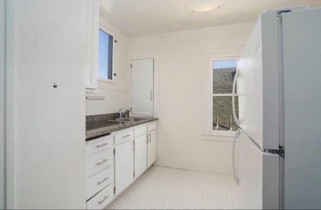 Photo - 1525 Broadway