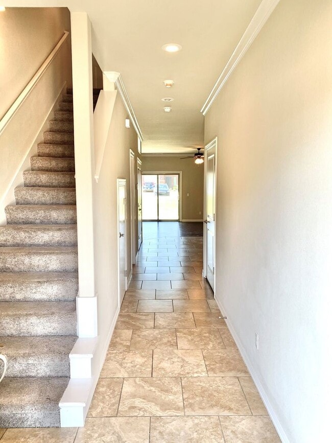 Photo - 2750 W Kilimanjaro Way