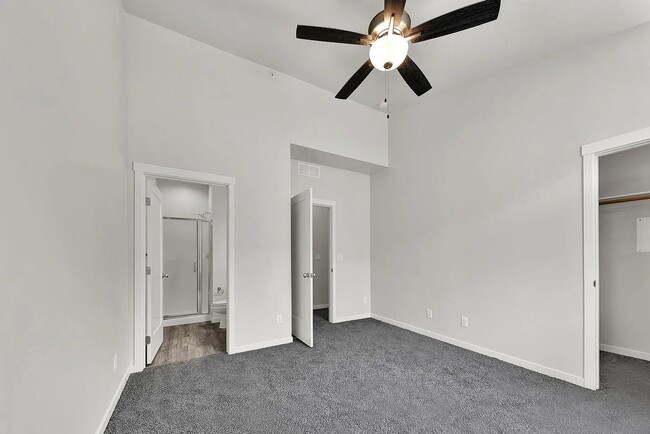 Photo - 17079 N Hounslow Wy