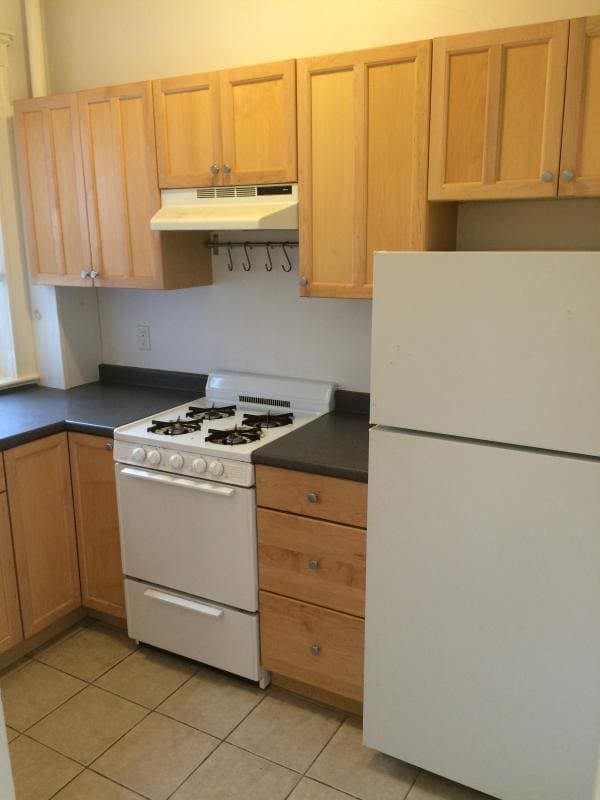 Building Photo - 1560 Commonwealth Ave Unit 4 Rental