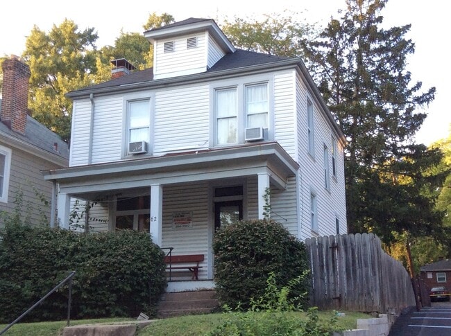 Photo - 3 bedroom 1 bath single family home with y...