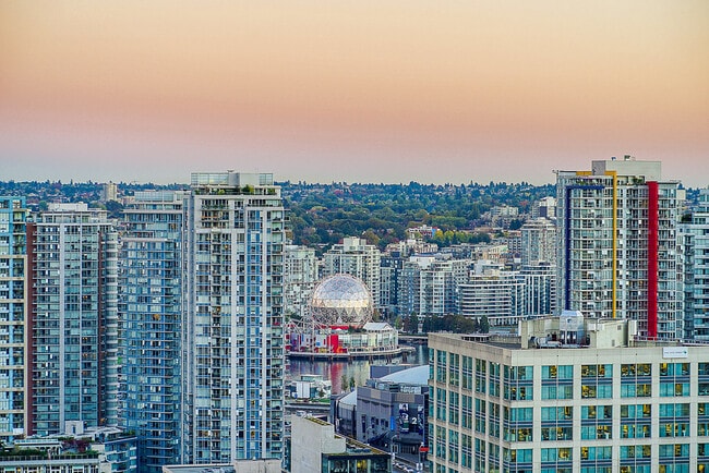 Photo - 438 Seymour St Unit 3004