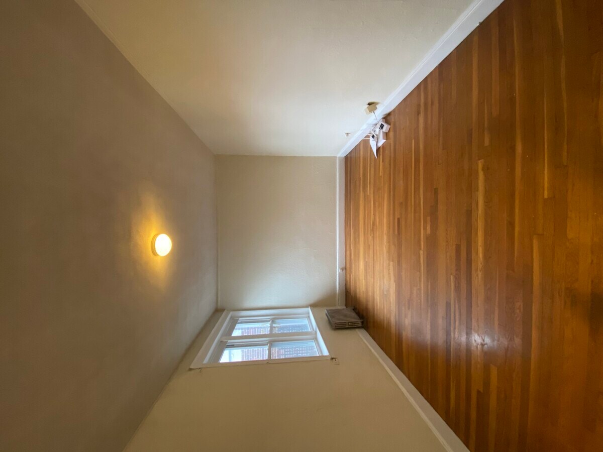 Photo - 1800 Commonwealth Ave Unit 33