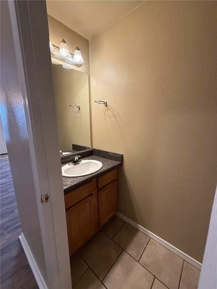 Photo - 2151 Skyler Dr