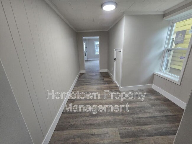 Photo - 426 W Main St