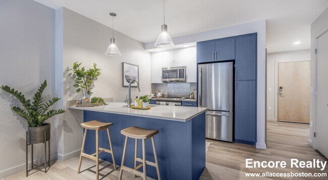 Photo - 1550 Soldiers Fld Rd Unidad 125