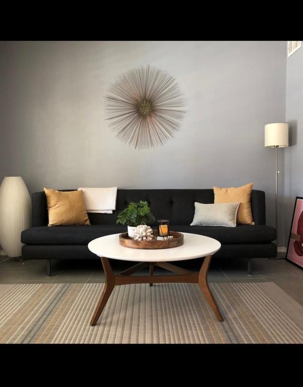 Photo - 505 W 7th St Unidad 109