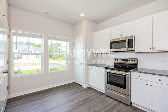 Photo - 816 Coosaw Pl