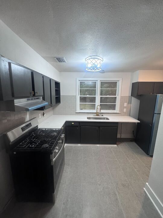 Photo - 4704 Belle Wood Dr S