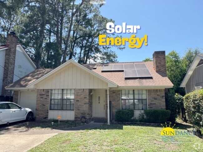 Building Photo - Energy-Efficient 2-Bedroom Home in Fort Wa...