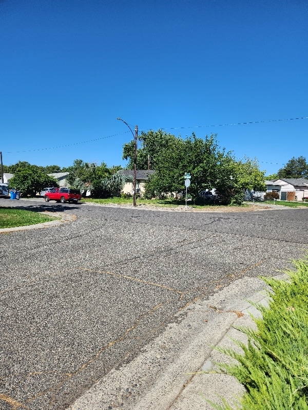 Photo - 710 Catskill St