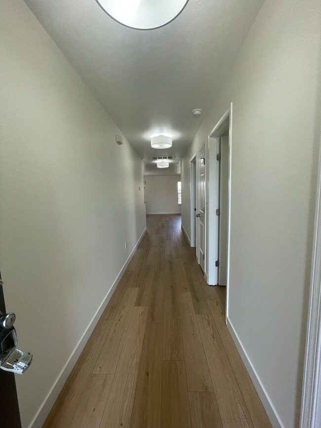 Photo - 1009 N 24th St Unit 1011