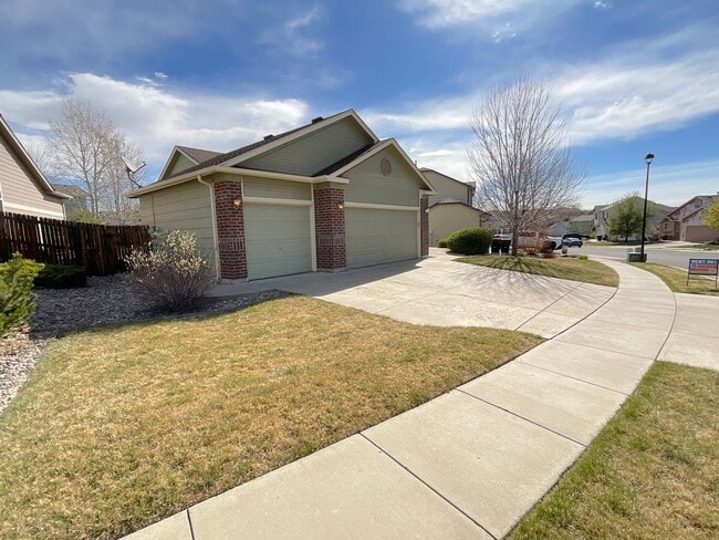 Photo - 3 Bedroom Home Available Near Barnes Rd & Peterson Rd!