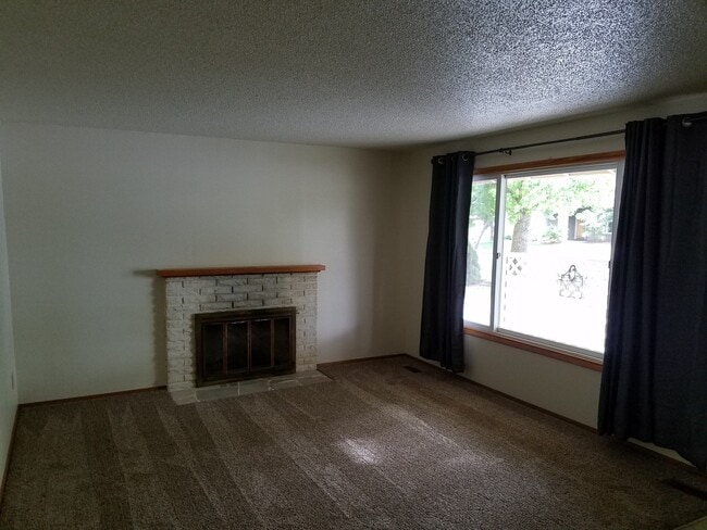 Photo - 3 Bedroom Home - Great Location - Available Soon