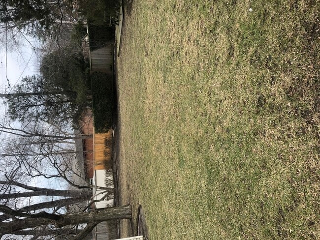 Photo - 3203 Sprucewood Rd