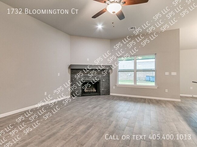 Photo - 1732 Bloomington Ct