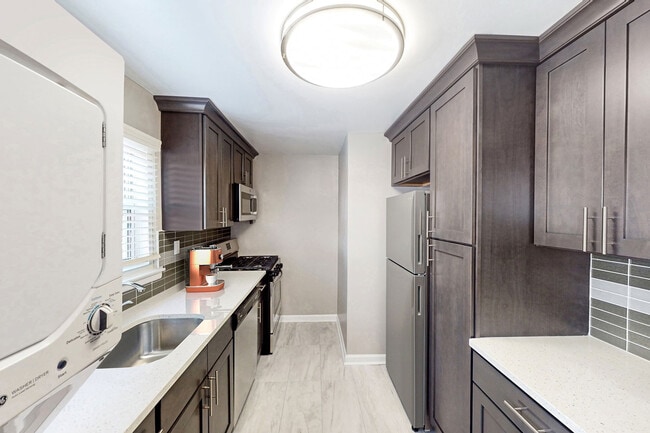 Photo - Short Hills Club Village