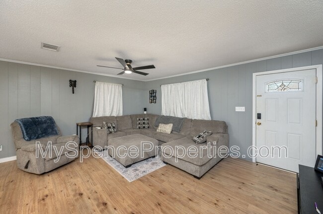 Photo - 113 Marimba St