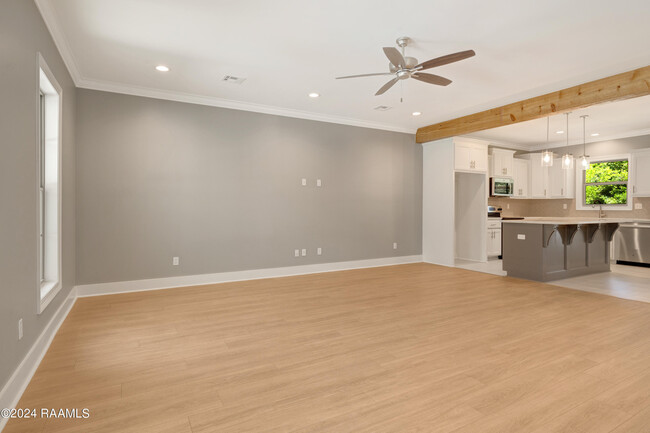 Photo - 190 Emerite Dr Townhome