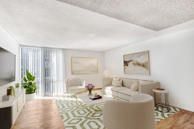 Photo - Dickens Court