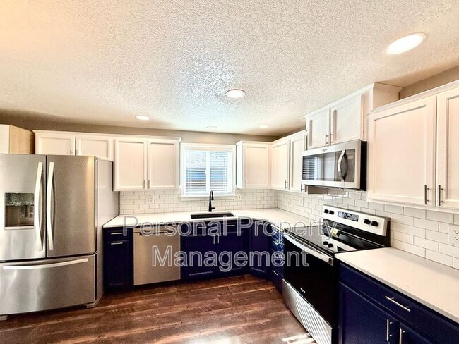 Photo - 9719 NE 60th Ave