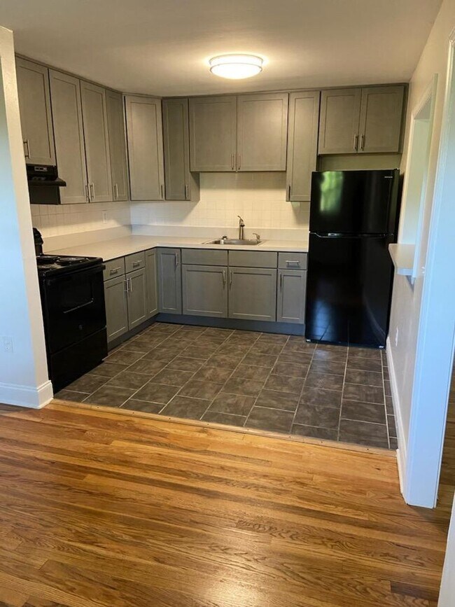 Photo - Oxford Heights