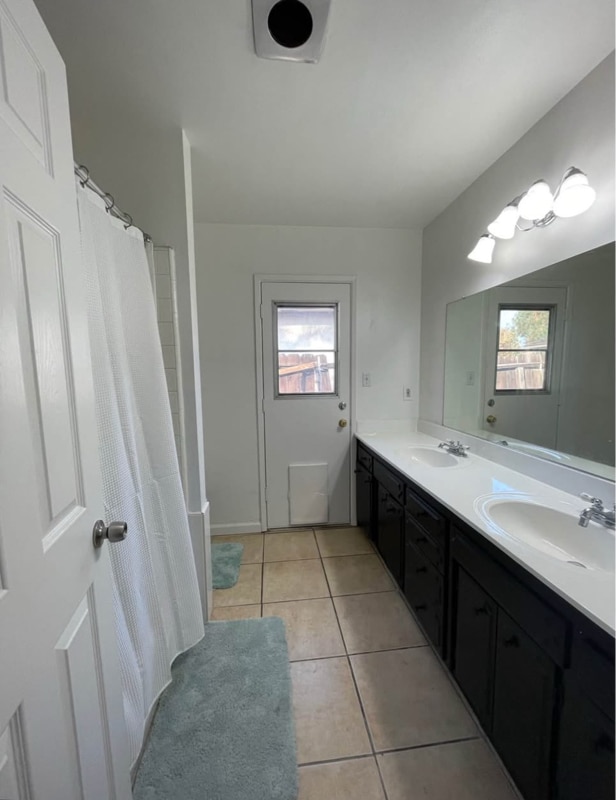 Photo - 3272 W Browning Ave