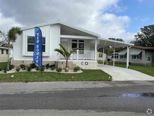 Building Photo - 586 Country Meadows Blvd Rental