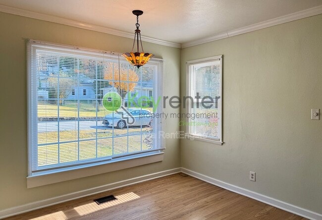 Photo - 4803 Orchard View Dr