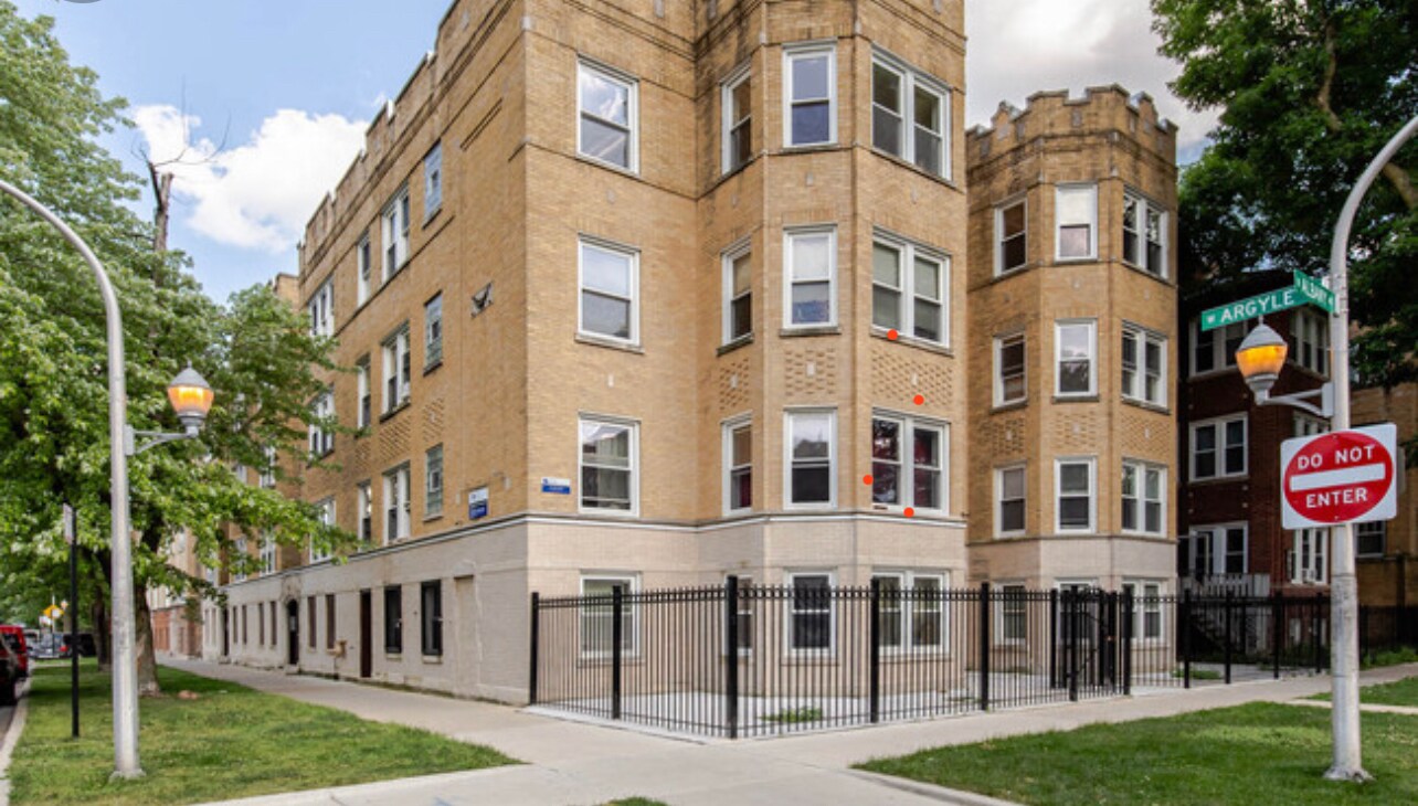 3055 W Argyle St Unit 1 Apartment For Rent In Chicago Il Forrent Com