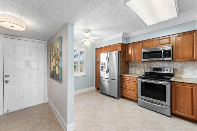 Photo - 7076 Huntington Ln Unit 502