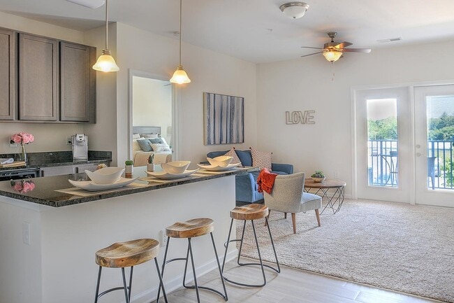 10 Newbridge Apartments