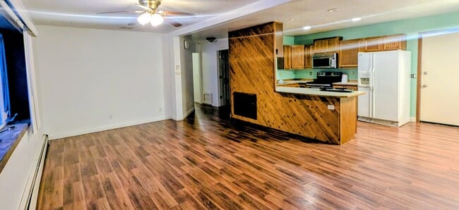 Photo - 1432 25th Ave