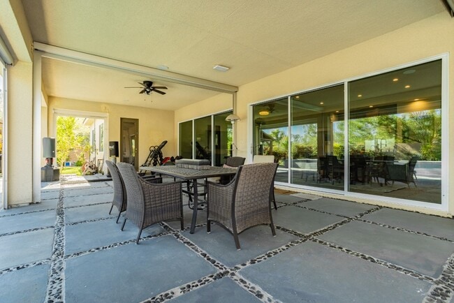 Photo - 8396 Sweetwater Creek Way