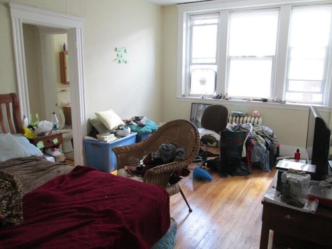 Photo - 224 Kelton St Apartment Unit 11