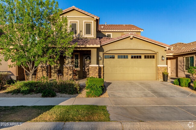 Building Photo - 5701 S Verde Rental