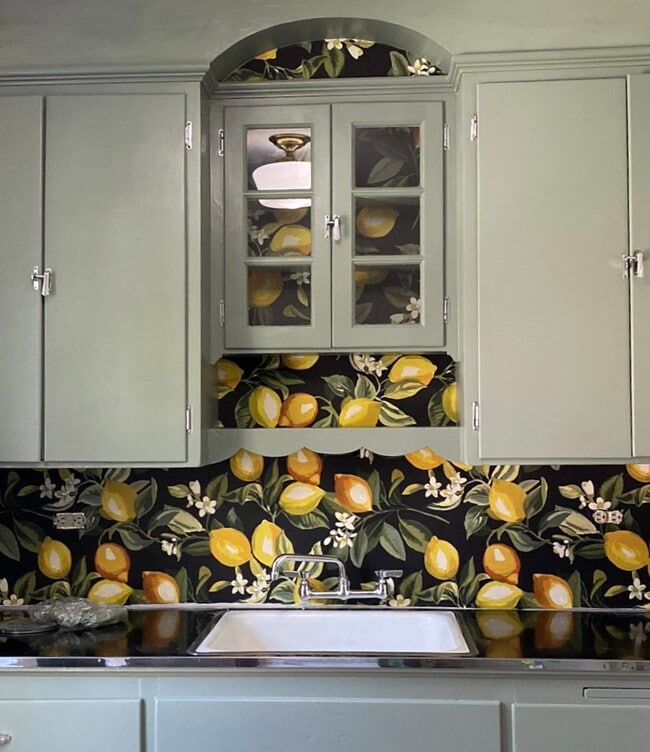 Photo - 208 Lake Ave