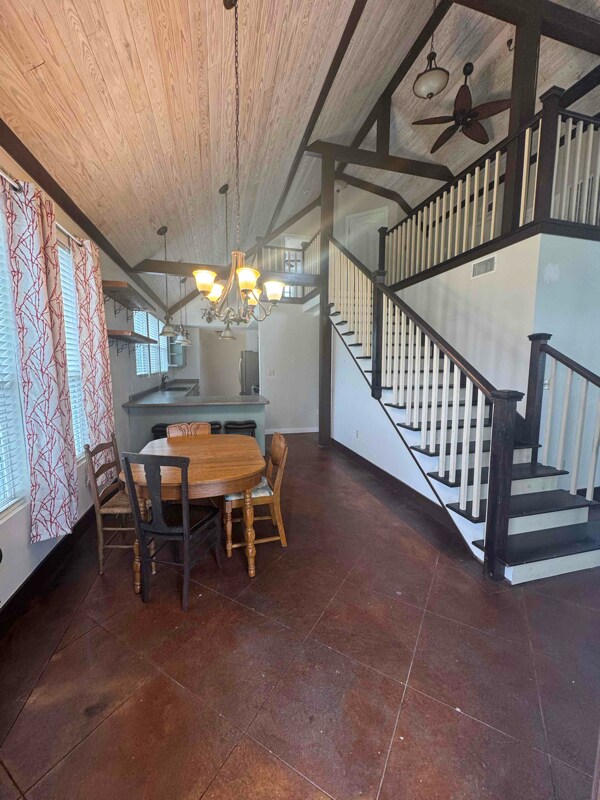 Photo - 103 Shirley St