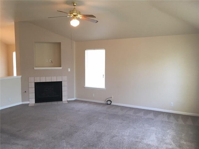 Photo - 380 Zebra Dr