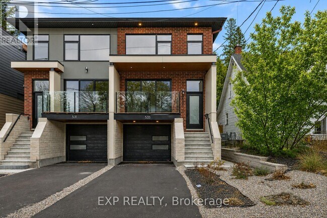 Photo - 533 Broadhead Ave