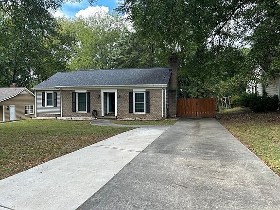 Photo - 2321 Oldenburg Dr