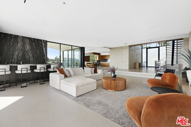 Photo - 1731 Summitridge Dr