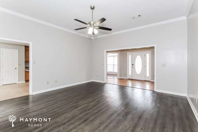 Photo - 8747 Rolling Hills Dr